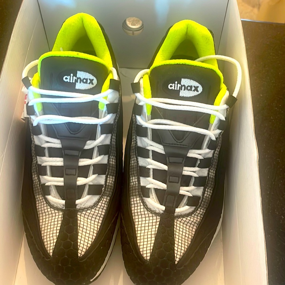 Air Max 95 (Nike by Richard) brand new